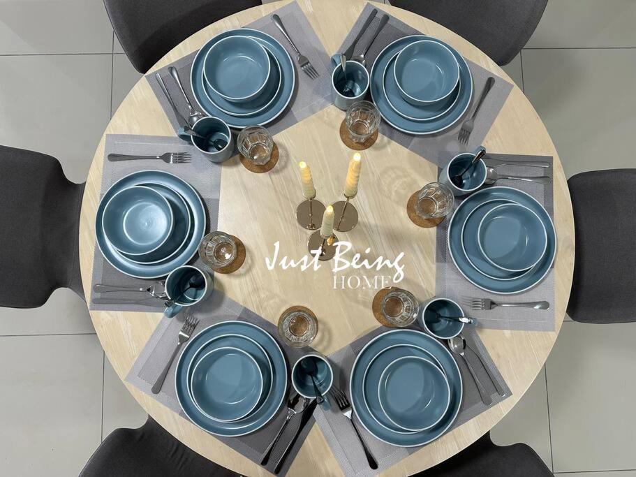 Jbh Family For 6pax King/queen/single/sofa Pangsapuri
