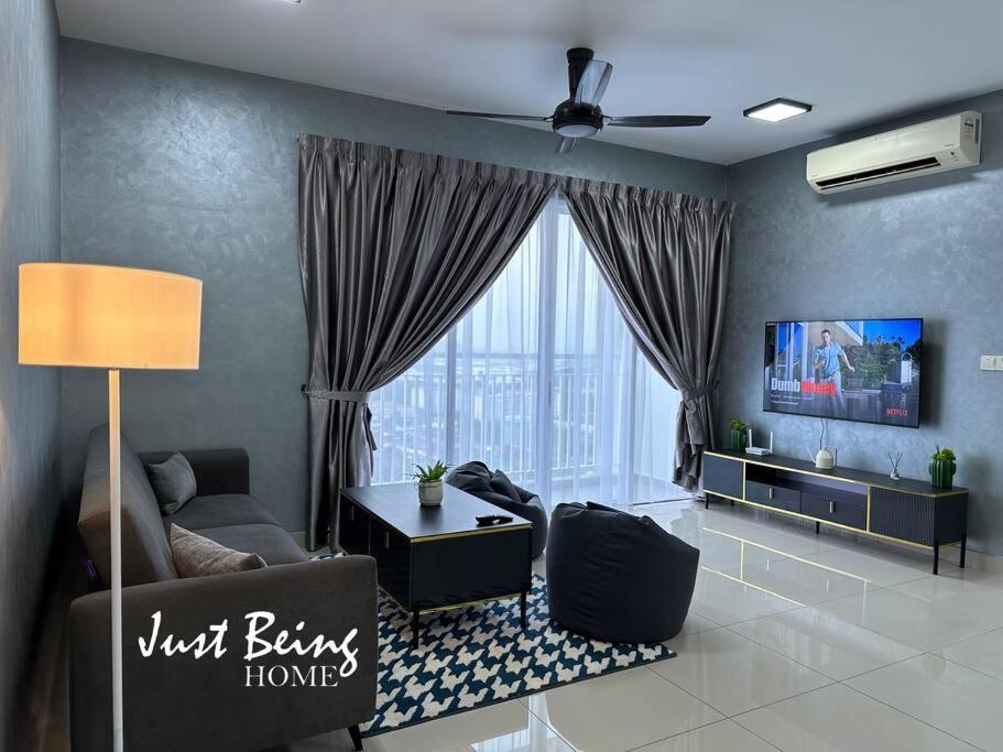 Jbh Family For 6pax King/queen/single/sofa Kuala Lumpur